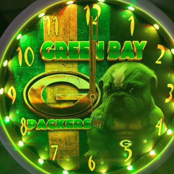 Green Bay Packers clock - Picture 10 of 10
